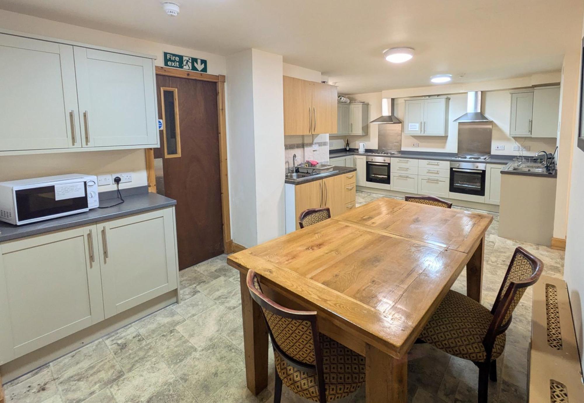 Hollybank - Ensuite Room & Use Of Large Shared Kitchen Dumfries Eksteriør billede