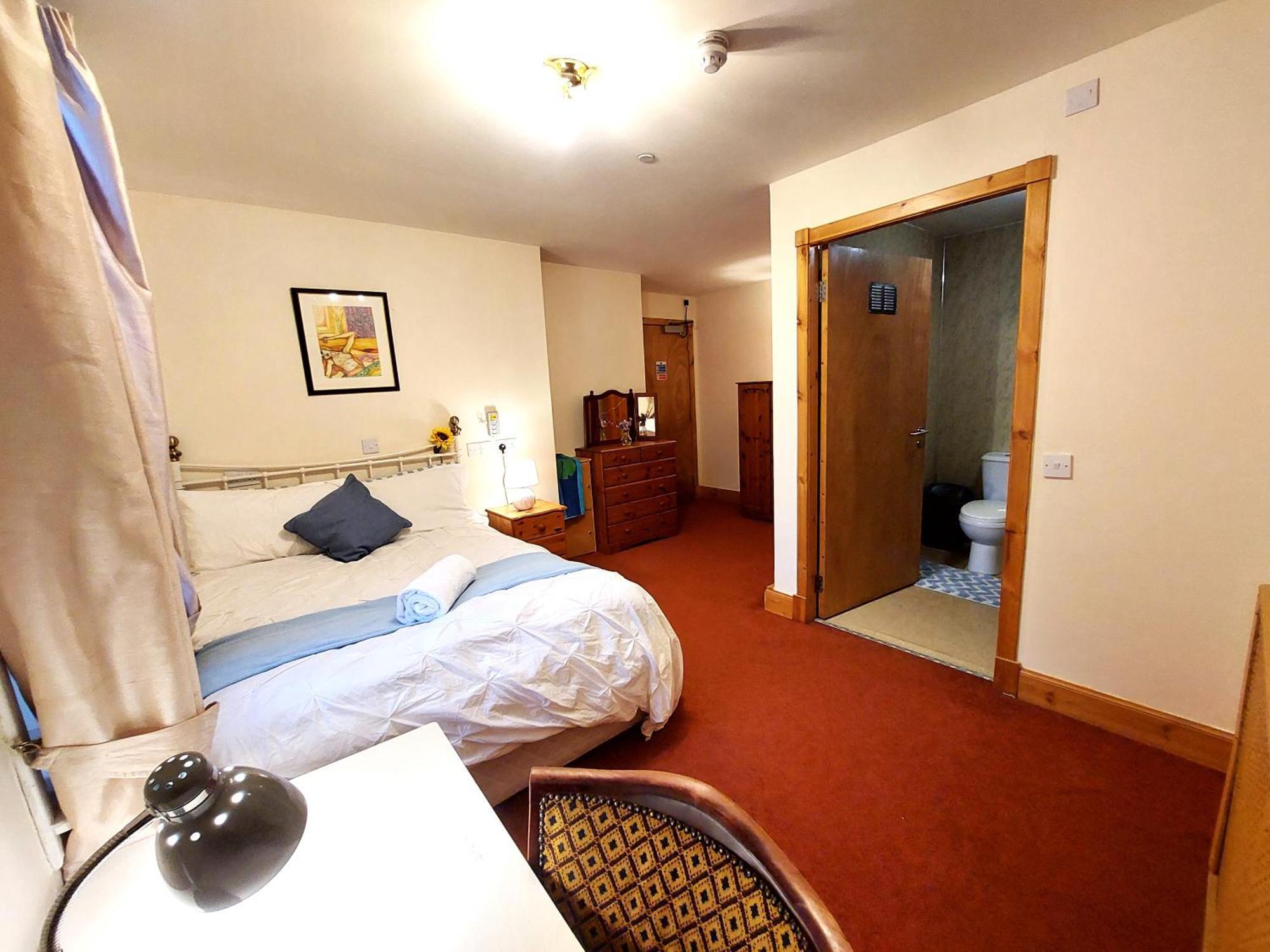 Hollybank - Ensuite Room & Use Of Large Shared Kitchen Dumfries Eksteriør billede