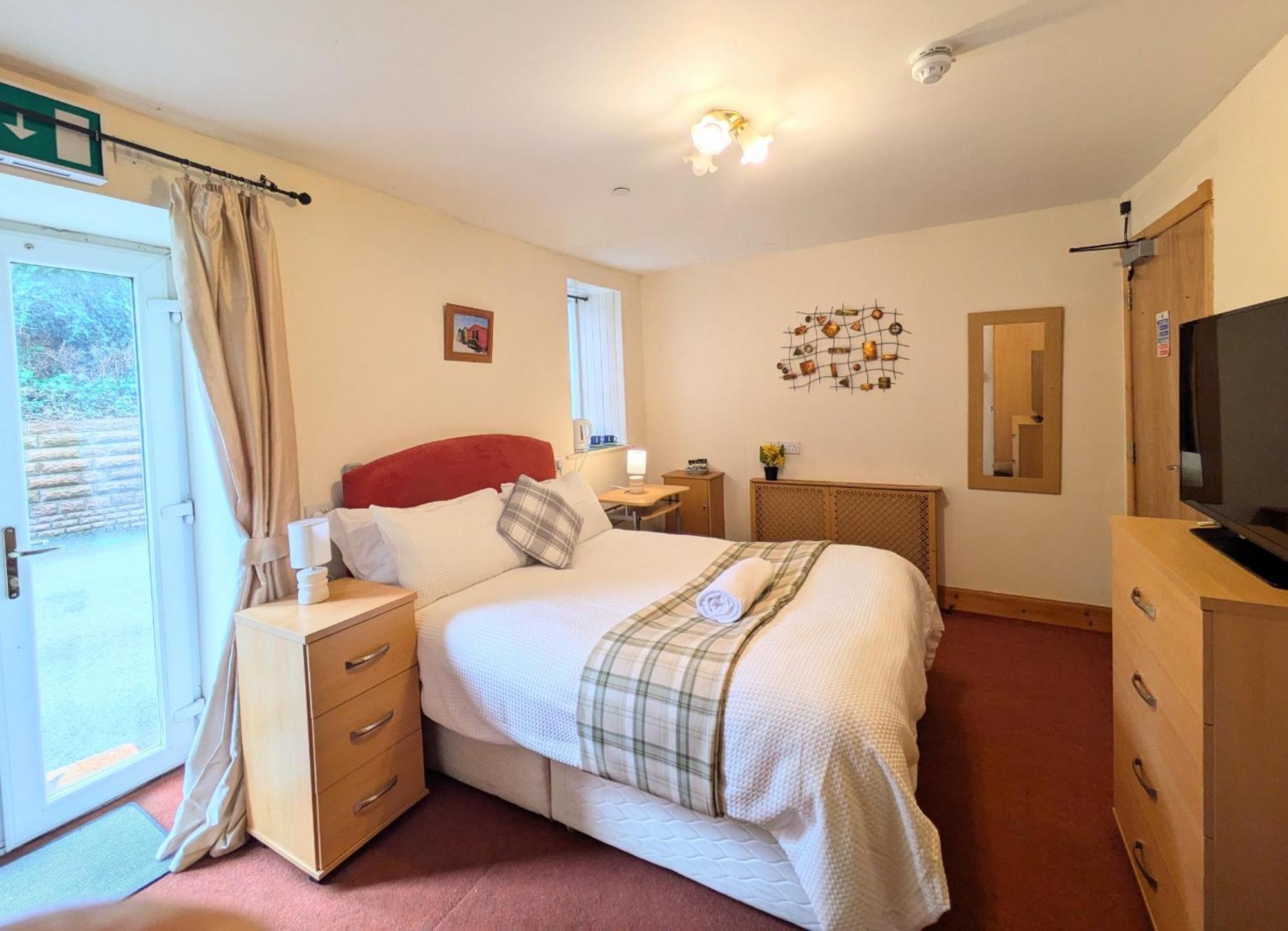 Hollybank - Ensuite Room & Use Of Large Shared Kitchen Dumfries Eksteriør billede